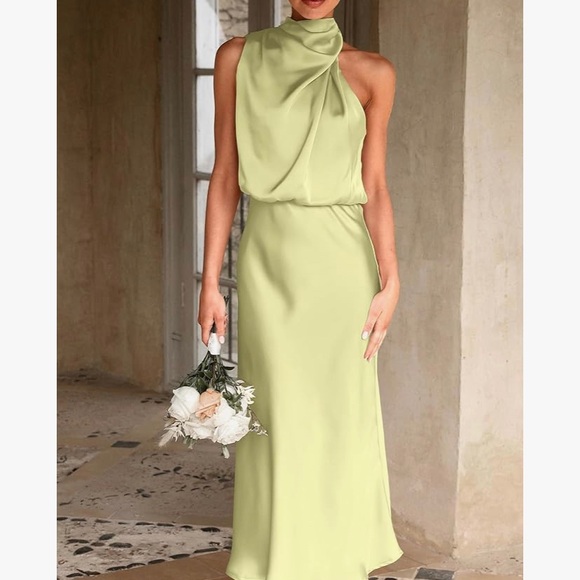 Satin Dress Elegant Sleeveless Mock Neck Cocktail Dress - Picture 4 of 4